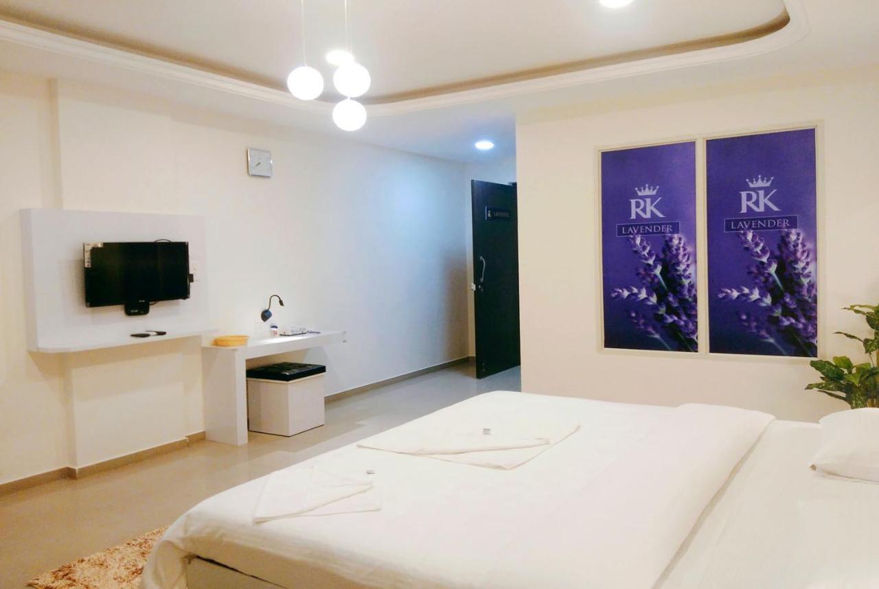 Rk - Inn Premium Suites Bangalore Exterior photo